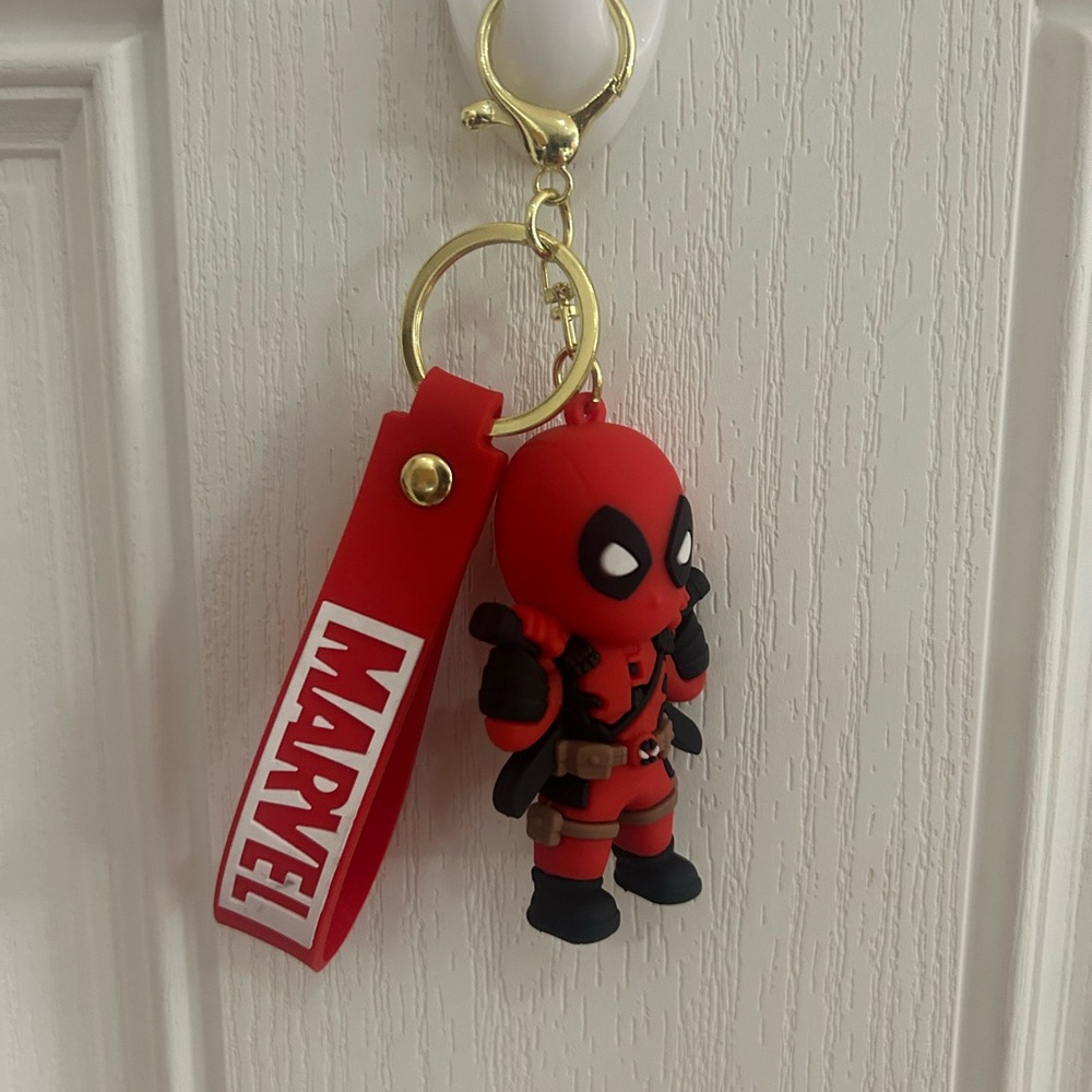 Marvel Red and Black Deadpool Keychain